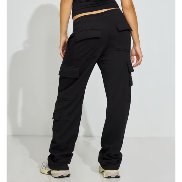 Garage UltraFleece Cargo Straight Sweatpants Black NWT Size M - Picture 2 of 10